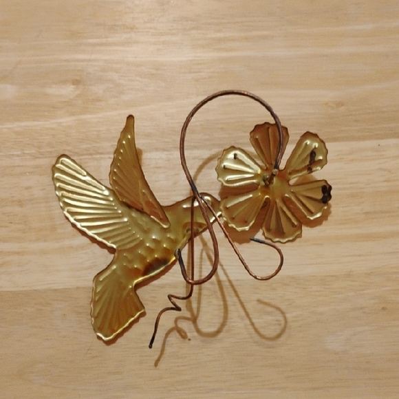 Gold Hummingbird and Flower Wall Decor - Picture 3 of 7